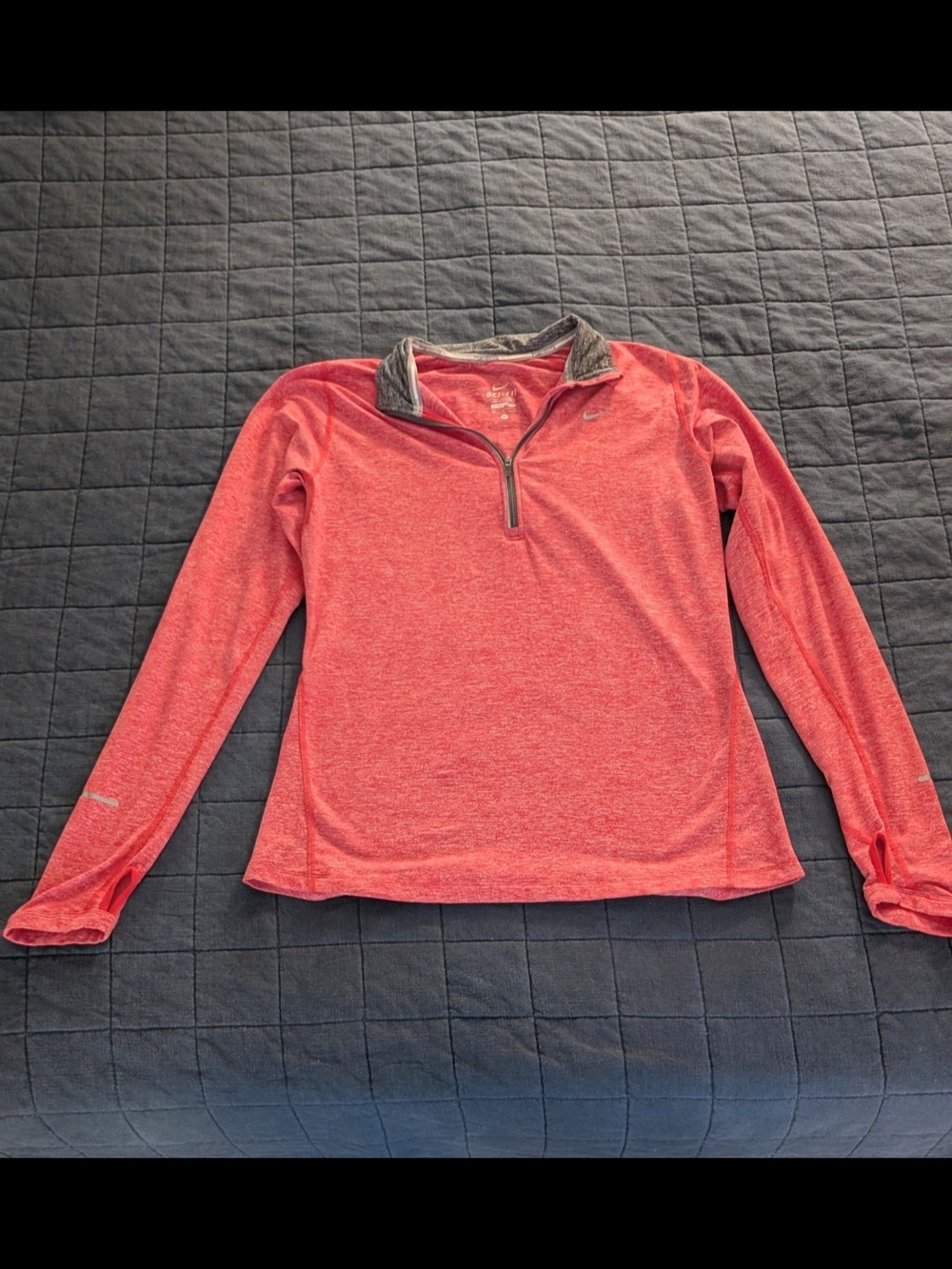 Nike Women's Element Dri-FIT Quarter Zip Medium